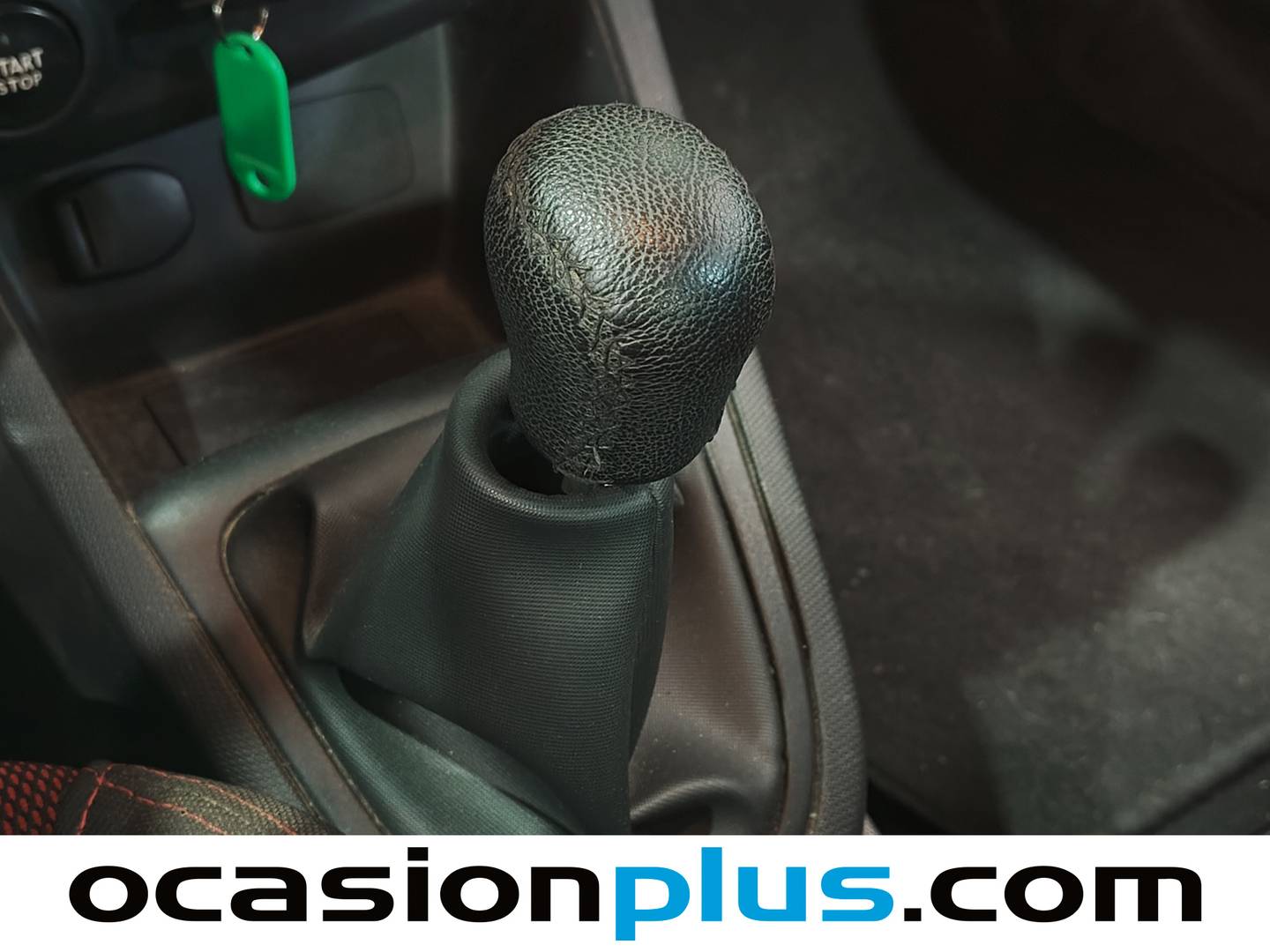 Foto Renault Clio Renault Clio 1.2 16v Authentique (75 CV)