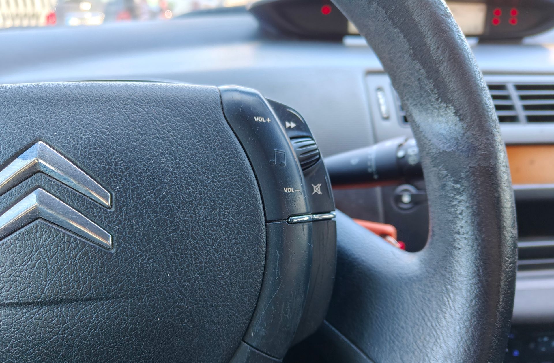 Citroën C4 1.6 HDi LX - foto 20