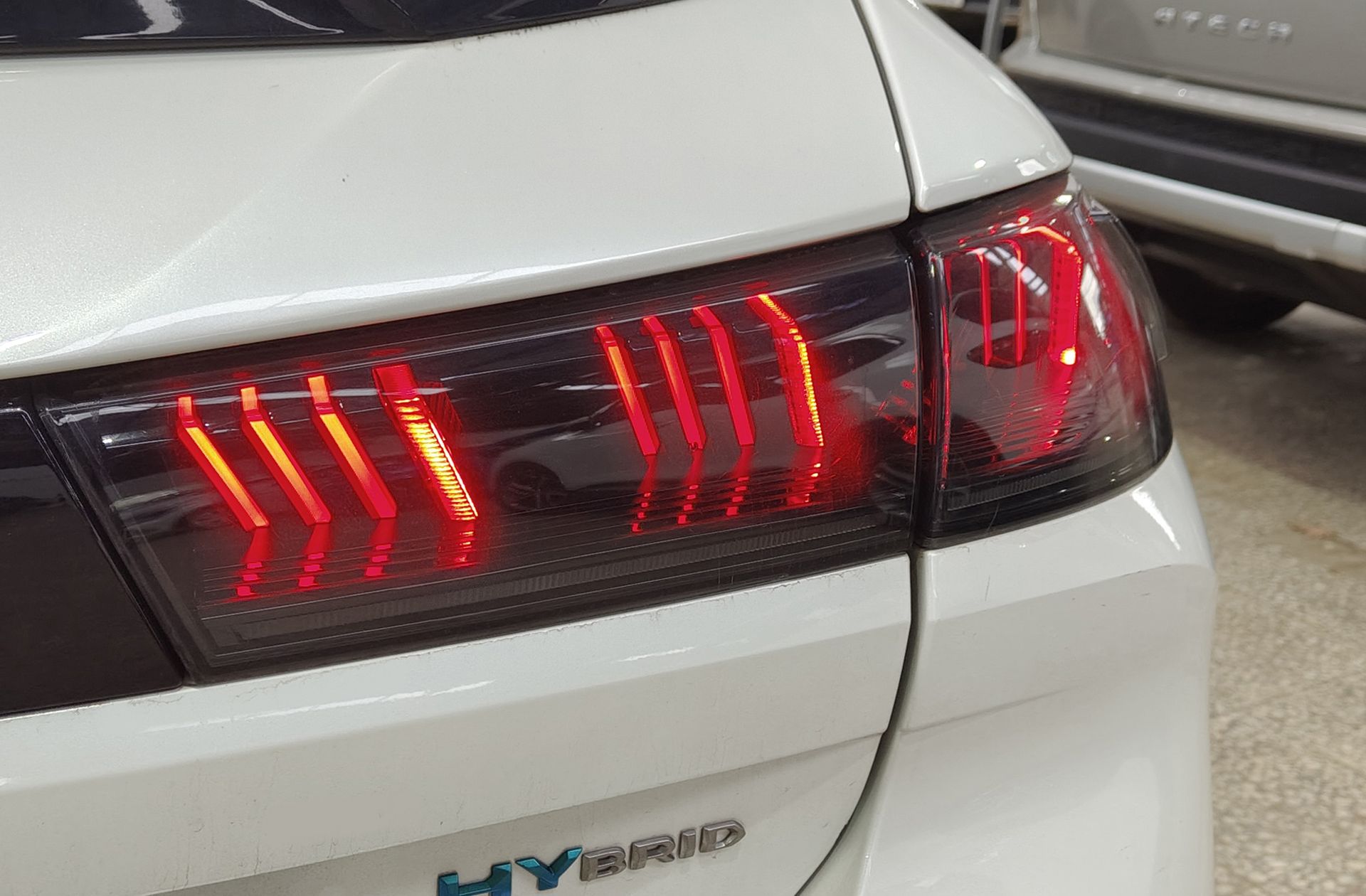 Peugeot 508 SW SW Hybrid 225 GT Line e-EAT8 - foto 17
