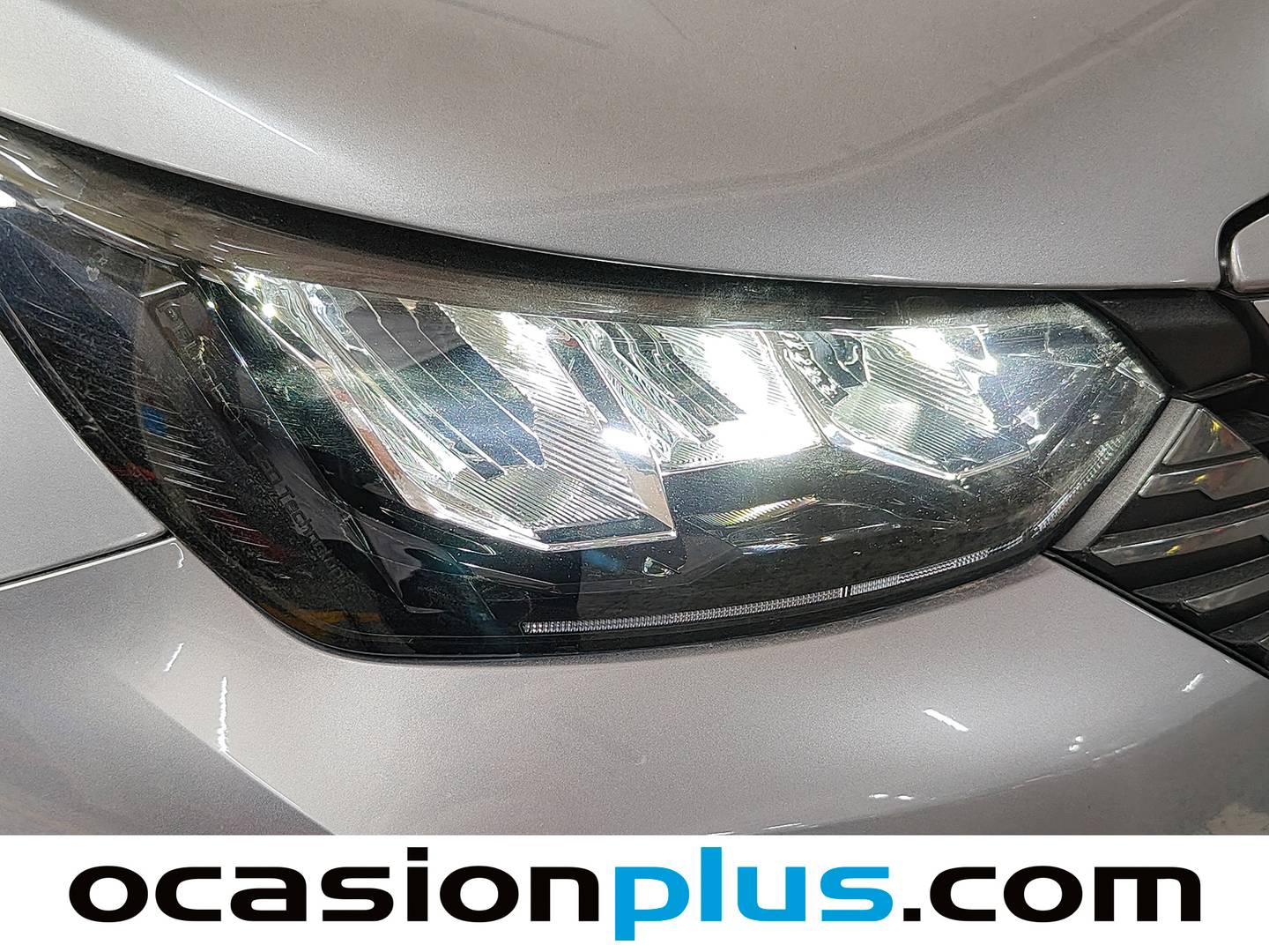 Accesorios del Peugeot 2008 Peugeot 2008 Allure Hybrid eDCS6 (145 CV)