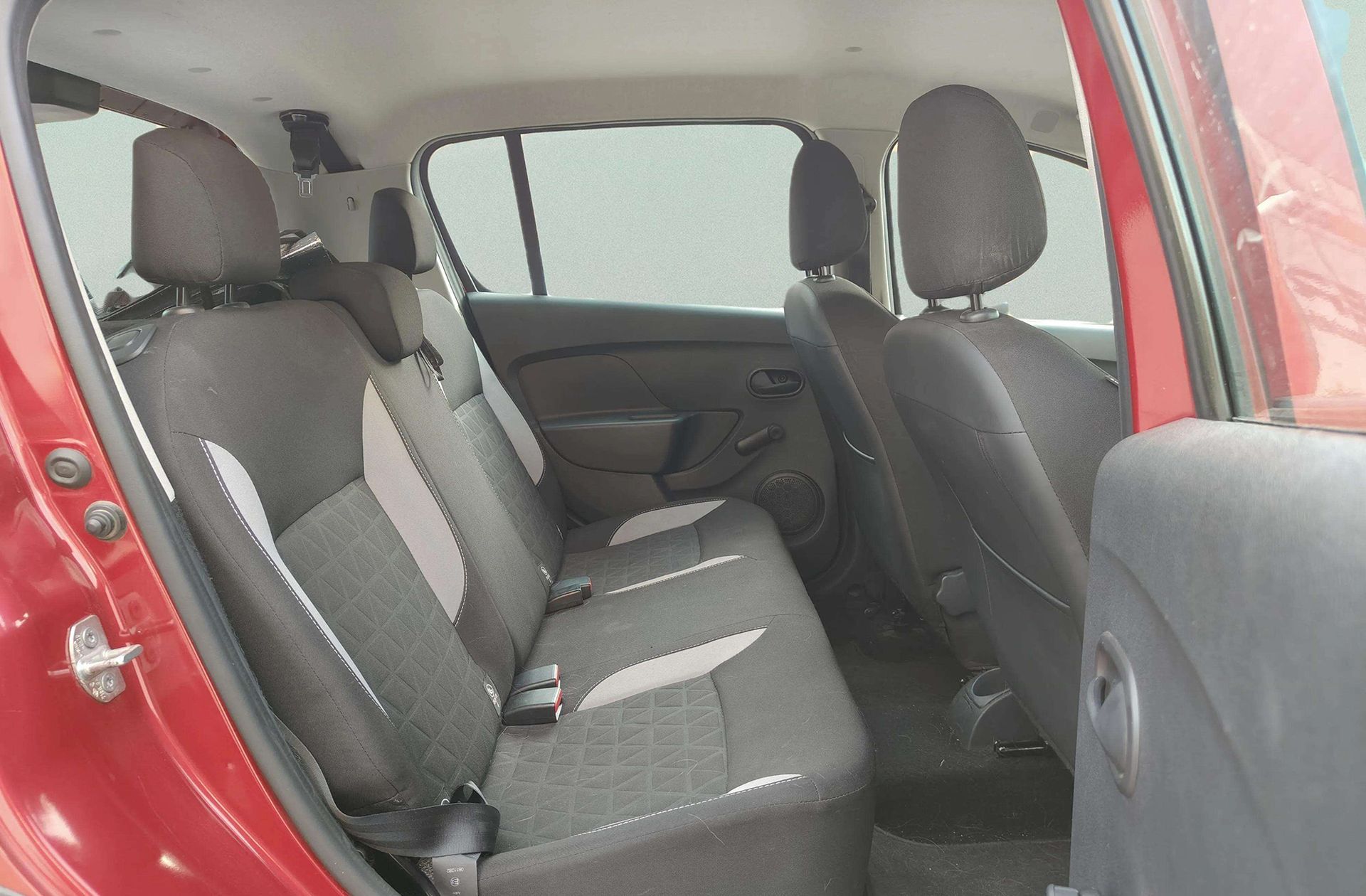 Dacia Sandero Stepway TCe - foto 13