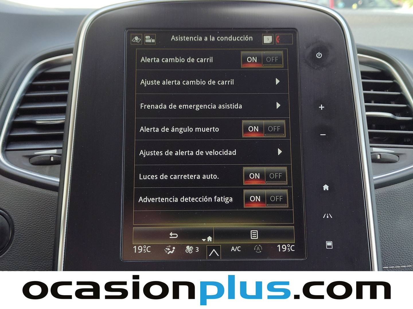 Renault Scénic Renault Scenic Zen TCe (140 CV) GPF EDC seminuevo