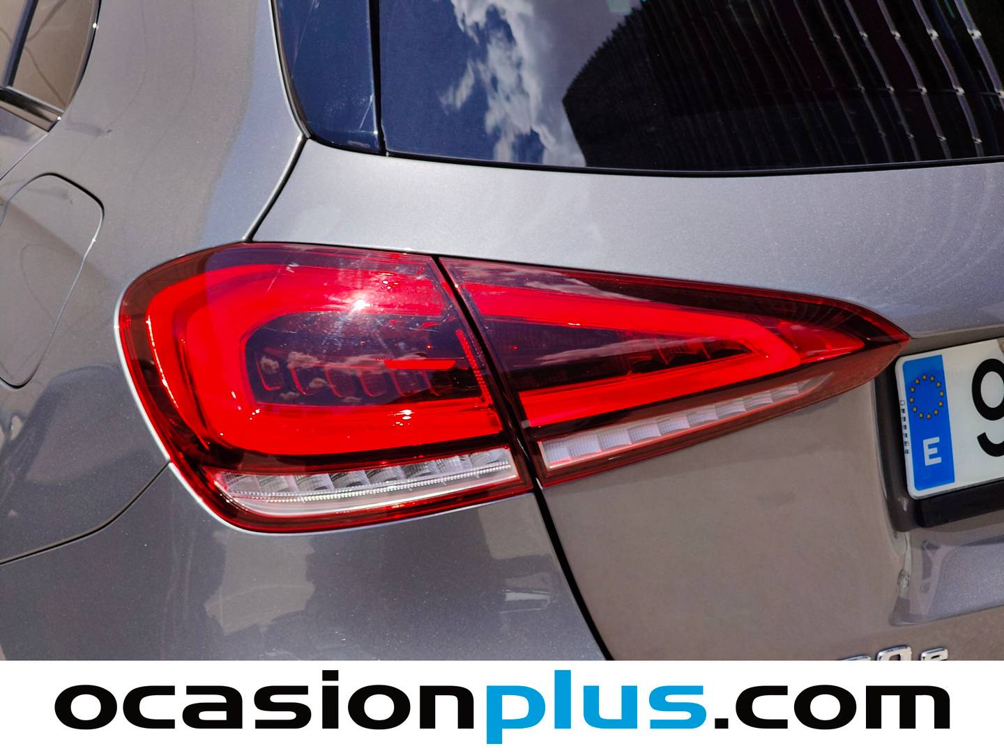 Accesorios del Mercedes Clase A Mercedes Clase A 250 e (218 CV) Pack AMG