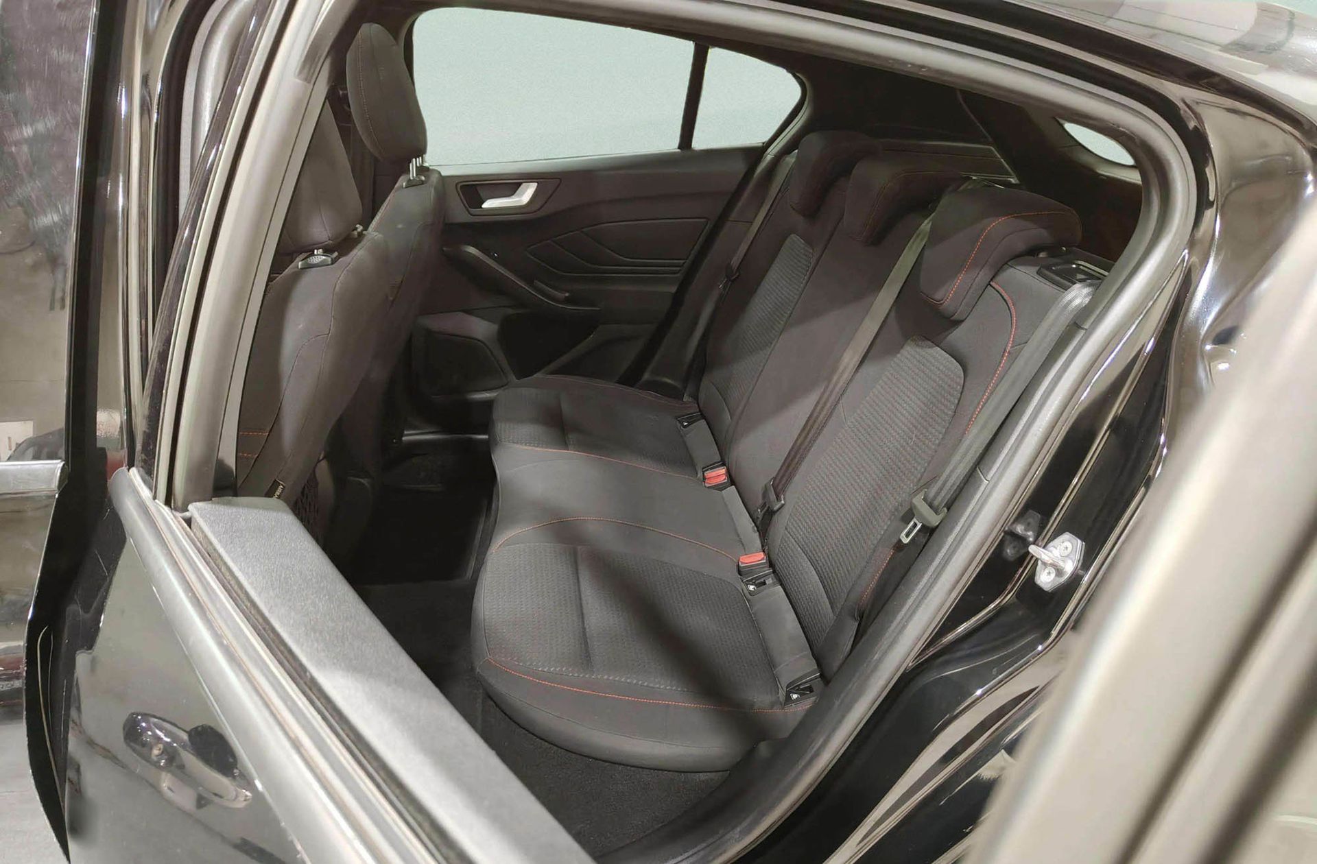 Ford Focus 1.5 EcoBoost ST-Line - foto 13
