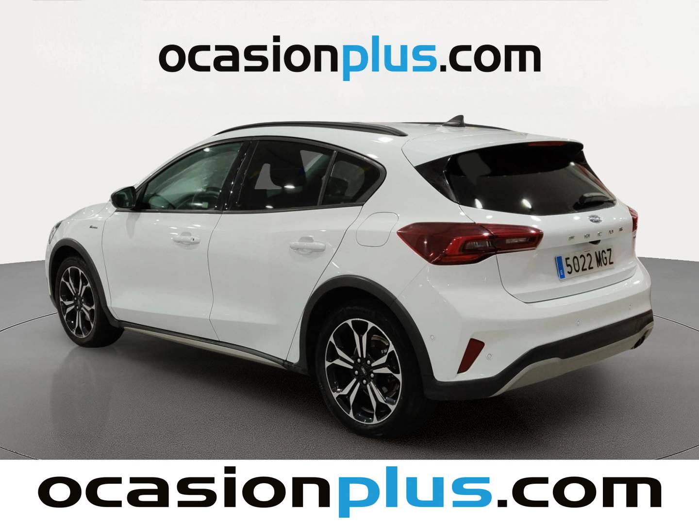 Foto trasera Ford Focus Ford Focus 1.0 Ecoboost MHEV Active (155 CV) izquierda