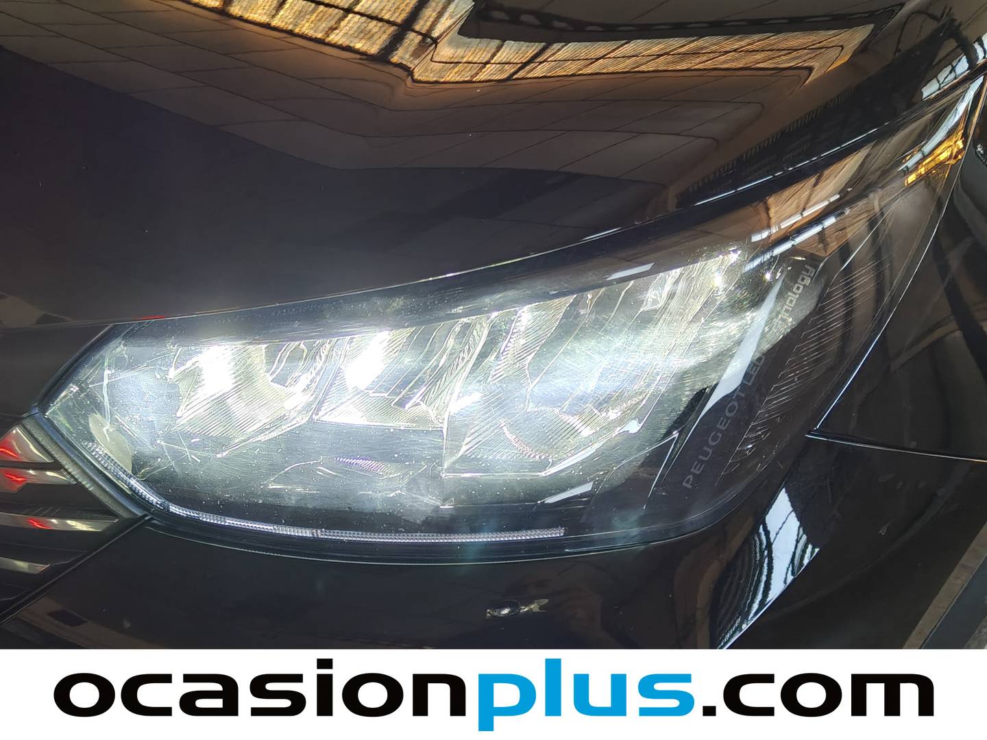 Foto Peugeot 2008 Peugeot 2008 PureTech 100 S&S Allure (100 CV)