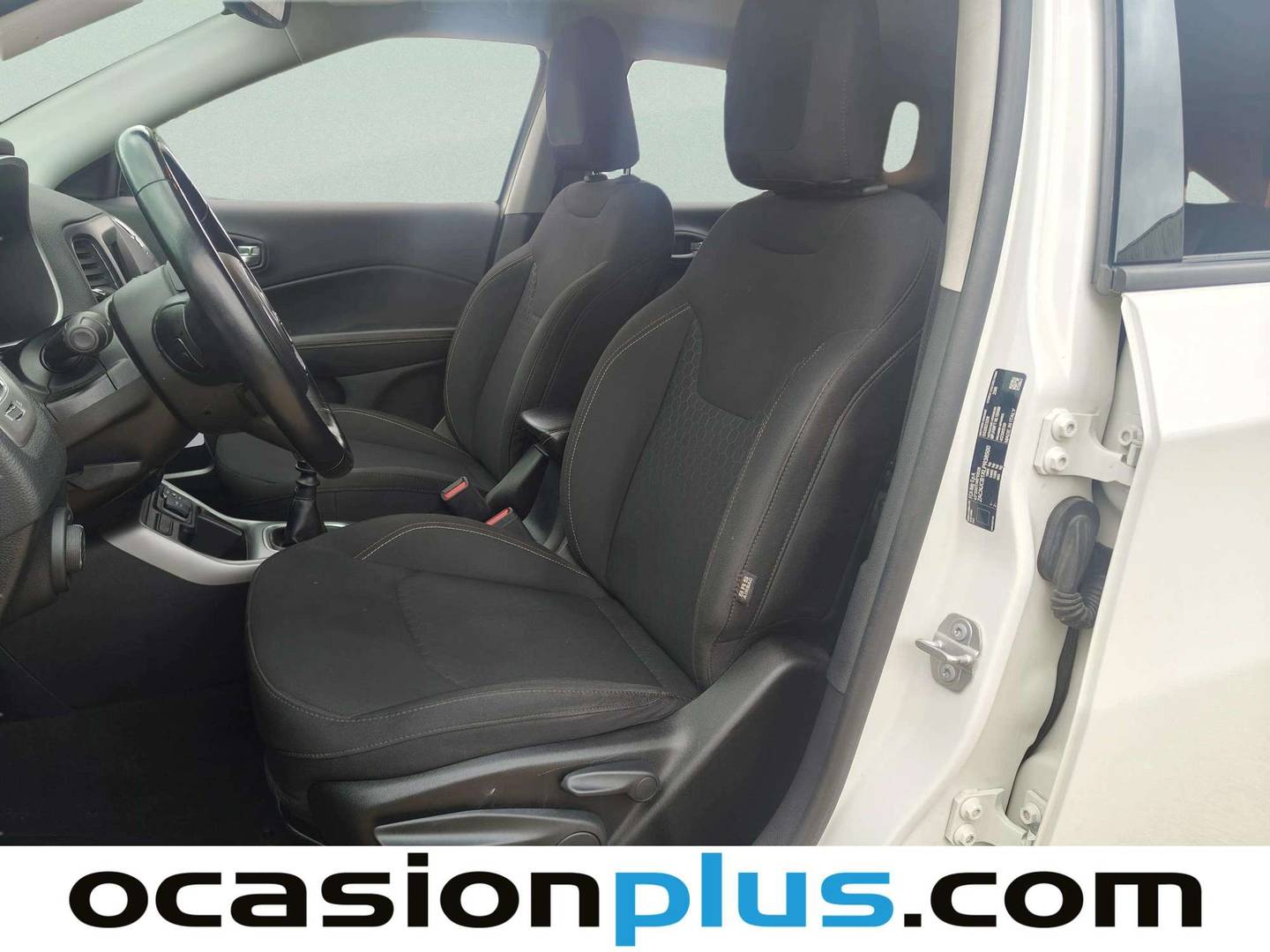 Foto asientos delanteros Jeep Compass Jeep Compass 1.3 Gse T4 Longitude FWD MT (130 CV)
