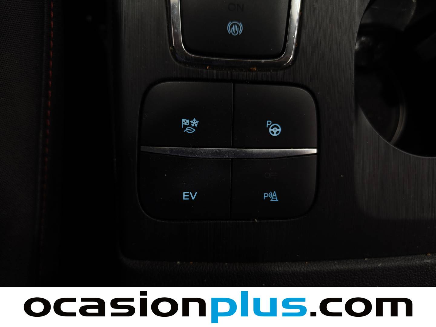 Foto Ford Kuga Ford Kuga 2.5 Duratec PHEV ST-Line Auto (225 CV)