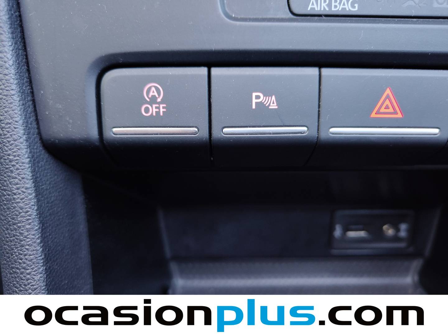 Foto Volkswagen Beetle Volkswagen Beetle Cabrio Cabrio Design 2.0 TDI BMT (110 CV)