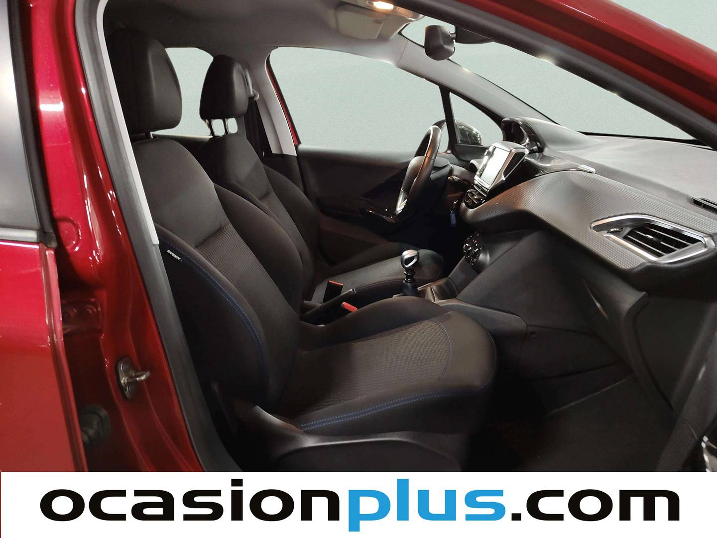 Peugeot 208 Peugeot 208 1.2L PureTech Signature (110 CV) manual