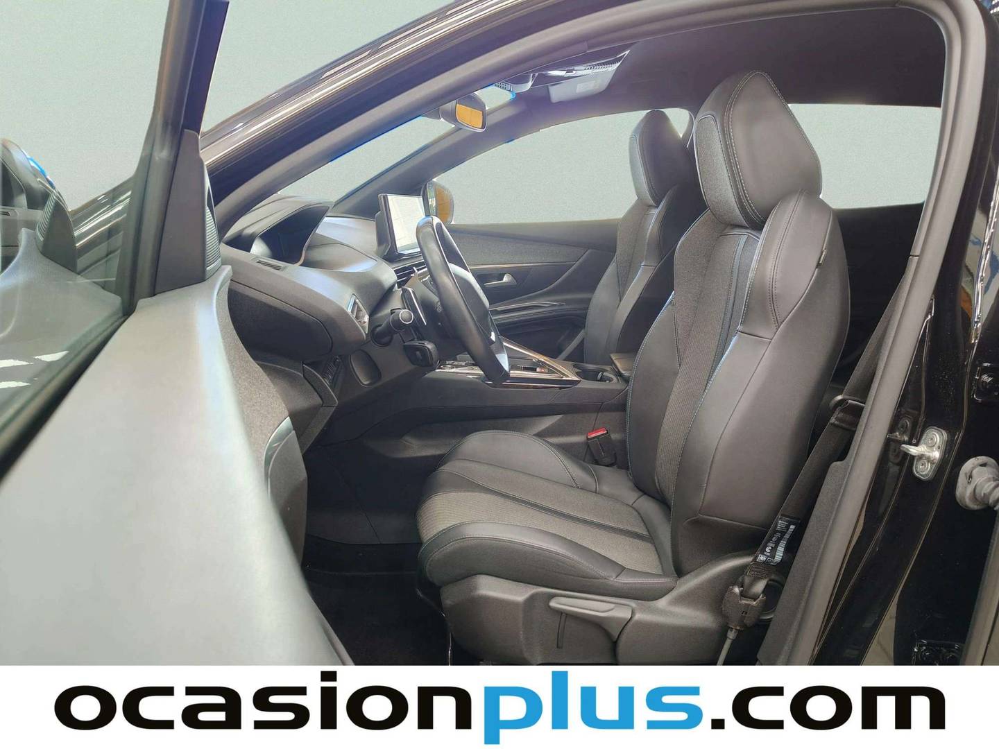 Foto asientos delanteros Peugeot 3008 Peugeot 3008 PureTech 130 S&S Allure Pack EAT8 (130 CV)