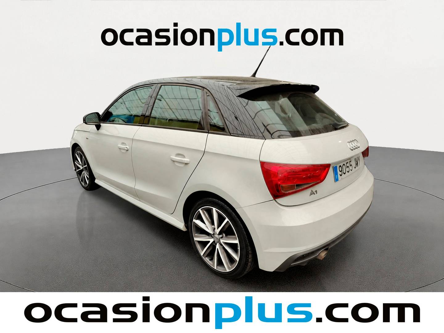 Foto trasera Audi A1 Audi A1 Sportback Adrenalin 1.6 TDI (116 CV) izquierda