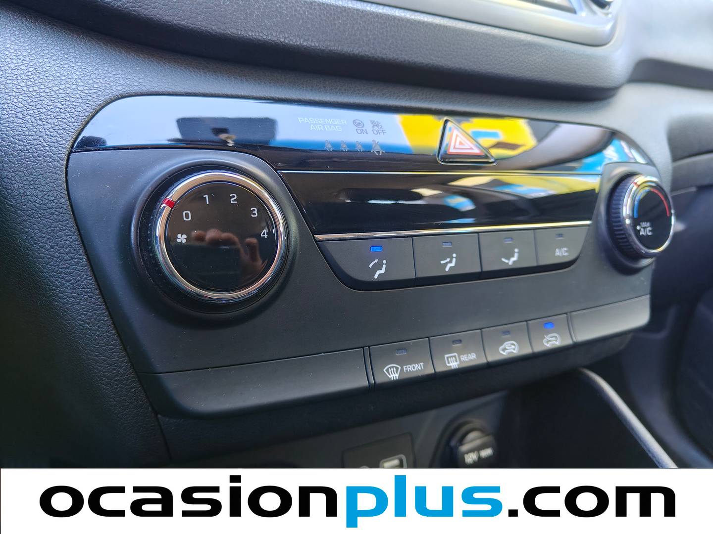 Acabados Hyundai Tucson Hyundai Tucson 1.6 GDI BlueDrive Essence 4x2 (131 CV)