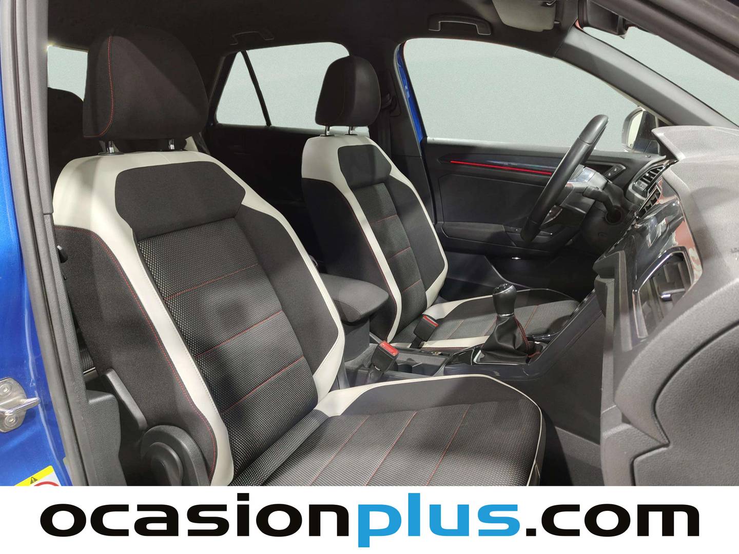 Foto Volkswagen T-Roc Volkswagen T-Roc Sport 2.0 TDI (150 CV)