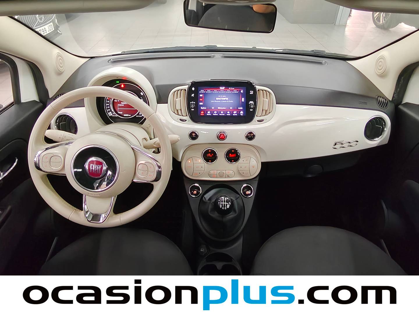 Foto asientos delanteros Fiat 500 Fiat 500 1.0 Hybrid Dolcevita (70 CV)