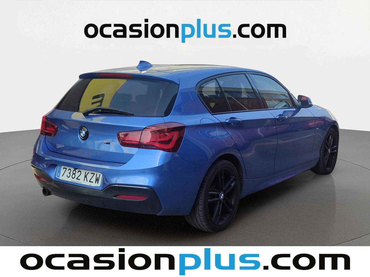 Foto trasera BMW Serie 1 BMW Serie 1 118i (136 CV)Pack M izquierda