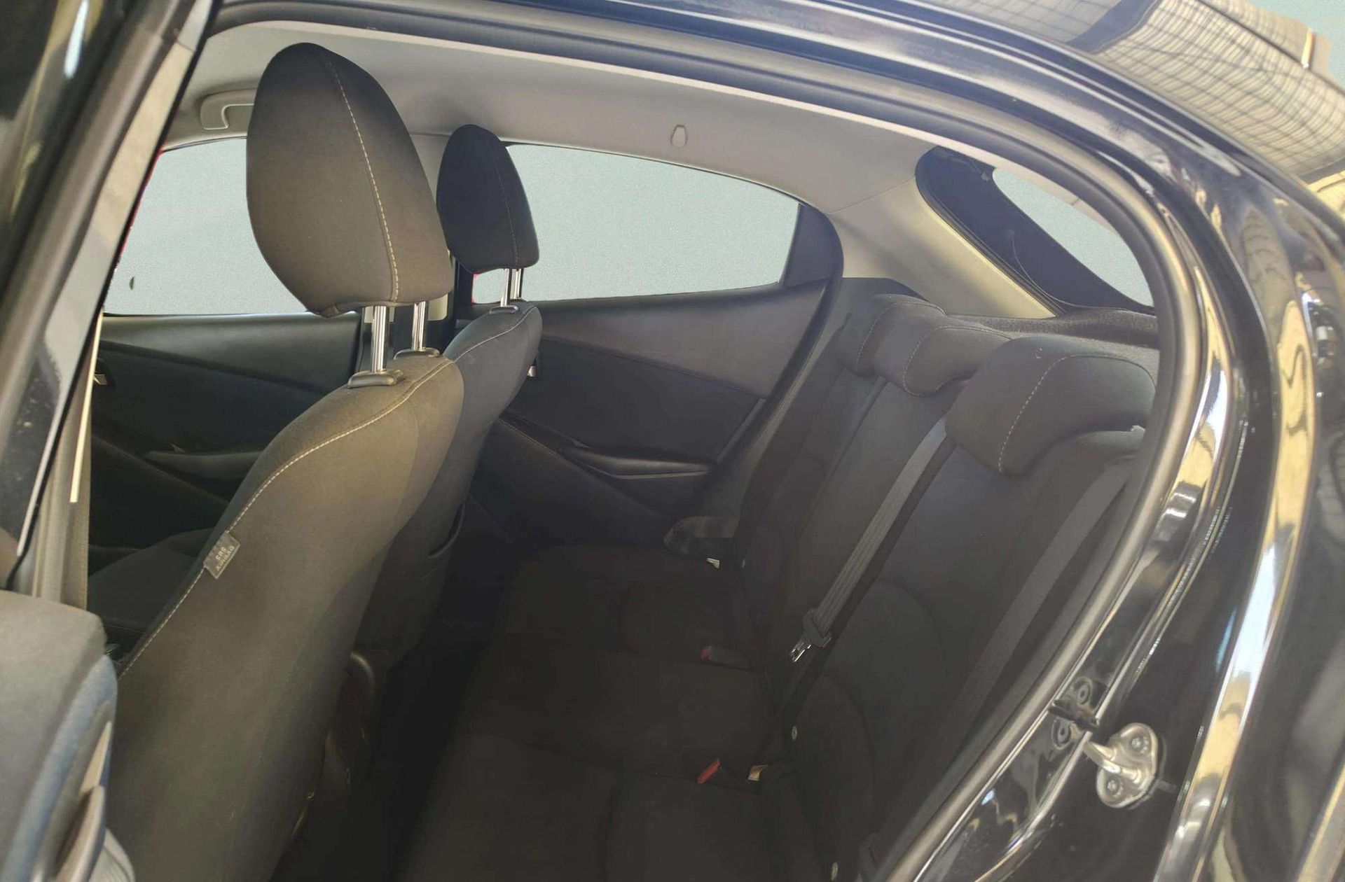 Mazda Mazda2 1.5 GE Style+ - foto 10