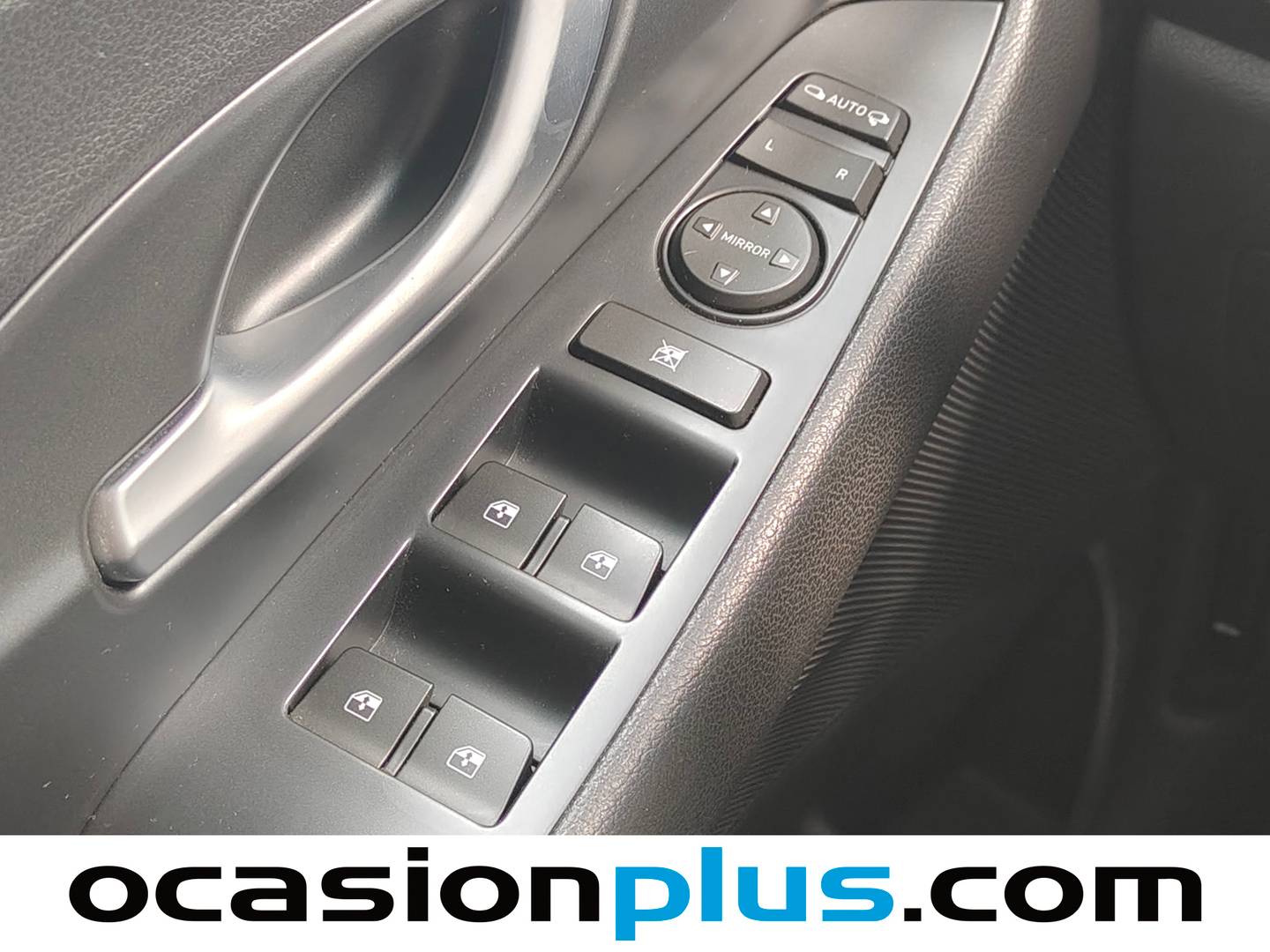 Hyundai i30 Hyundai i30 1.0 TGDI Link Fastback (120 CV) gasolina