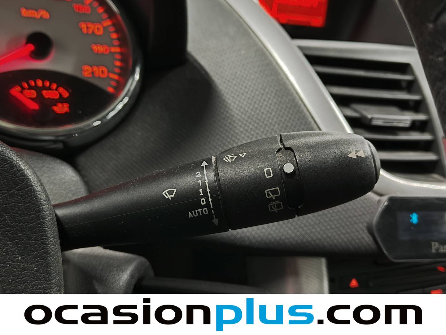 Extras y acabados del Peugeot 207 Peugeot 207 1.6 HDI Sport (90 CV)