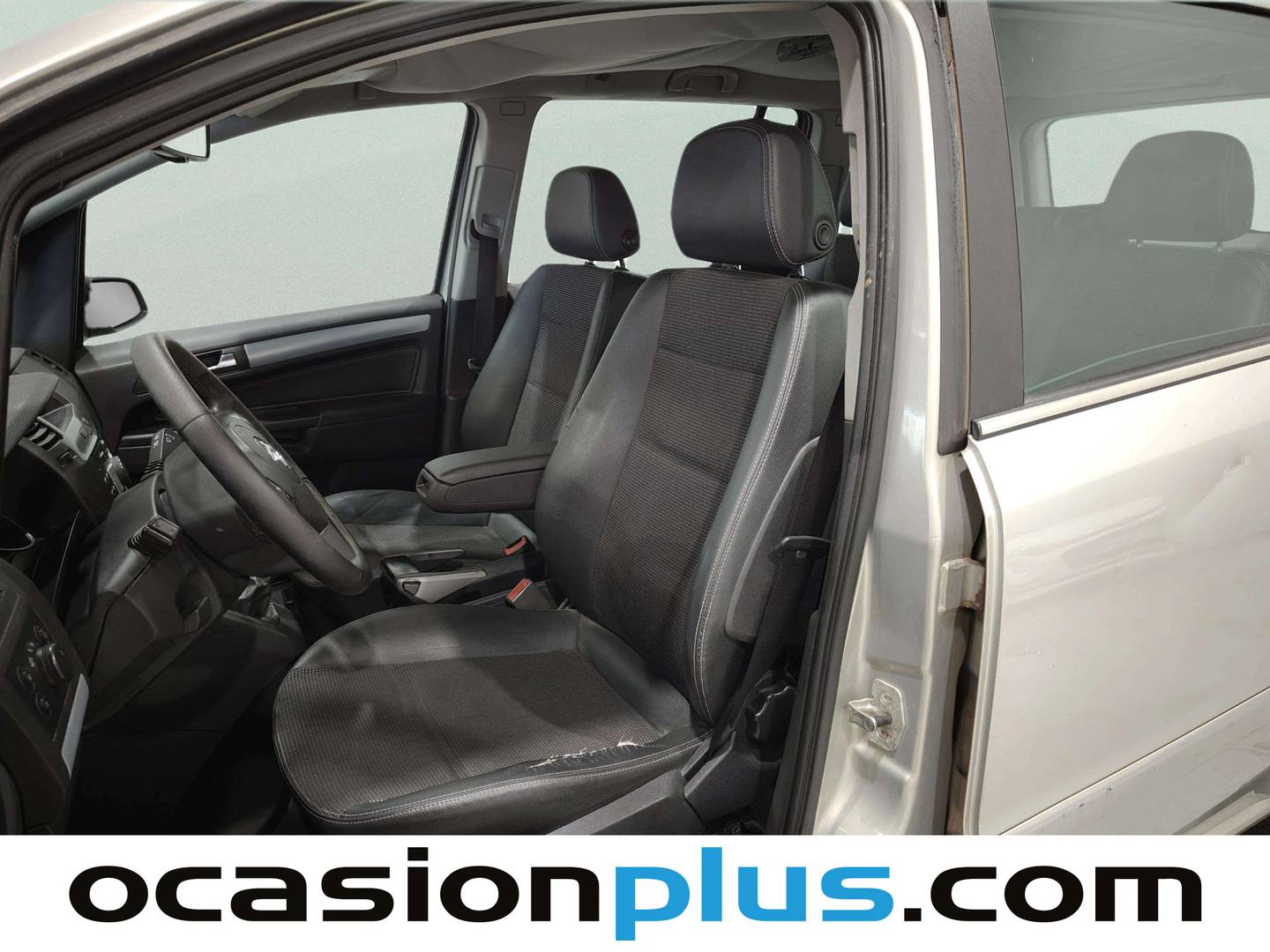 Foto asientos delanteros Opel Zafira Opel Zafira 1.8 16v Cosmo  (140 CV)