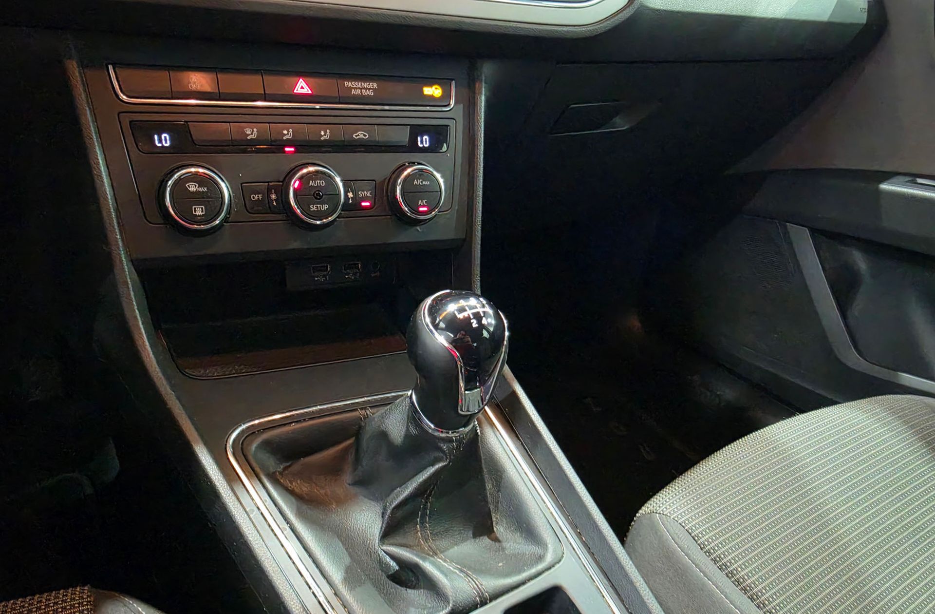 SEAT León 1.6 TDI Style - foto 5