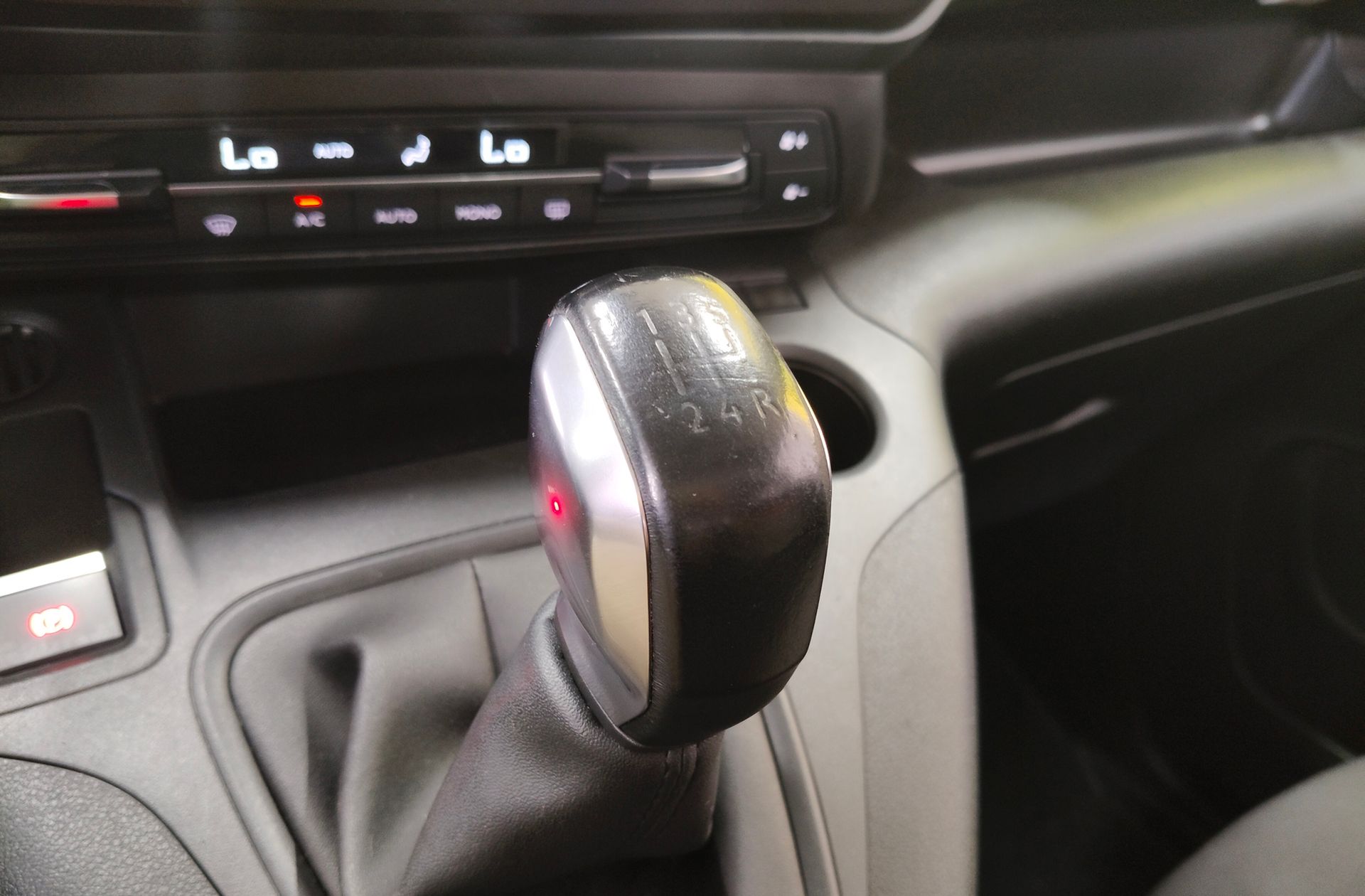 Citroën Berlingo BlueHDi 100 Talla M Shine - foto 5