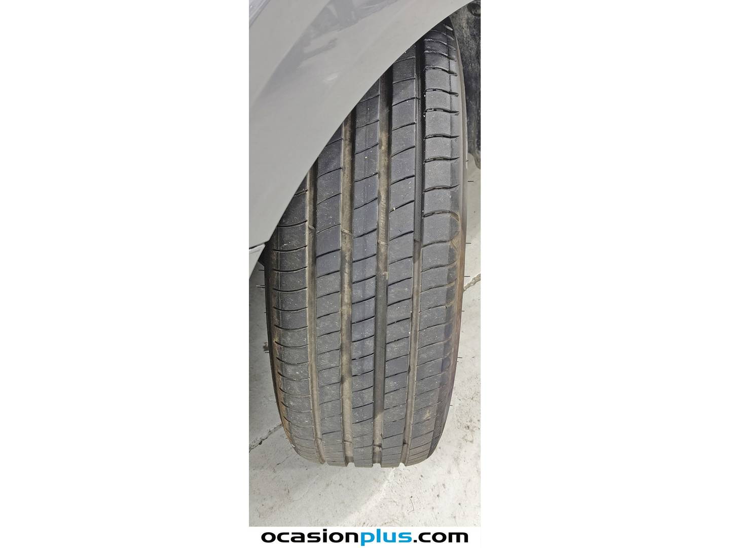 Foto Peugeot 208 Peugeot 208 PureTech 100 Allure (100 CV)