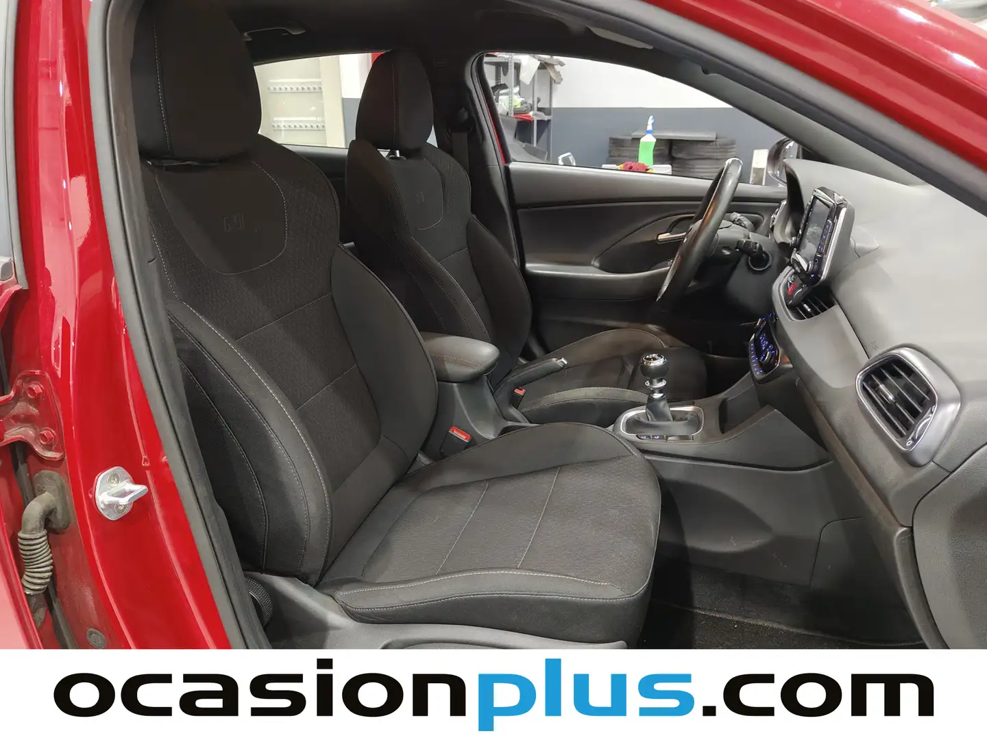 Foto Hyundai i30 Hyundai i30 Fastback 1.0 TGDI N Line (120 CV)