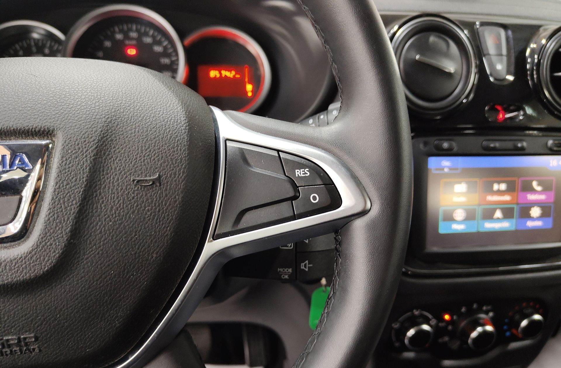 Dacia Lodgy Laureate TCe - foto 34
