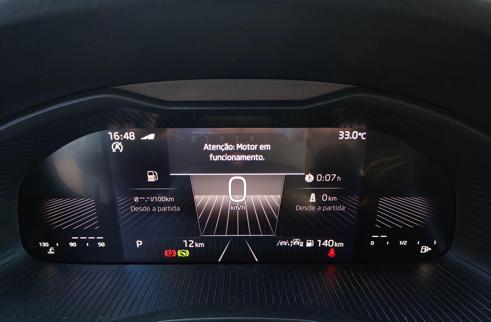 Škoda Kamiq 1.0 TSI Selection DSG - foto 25