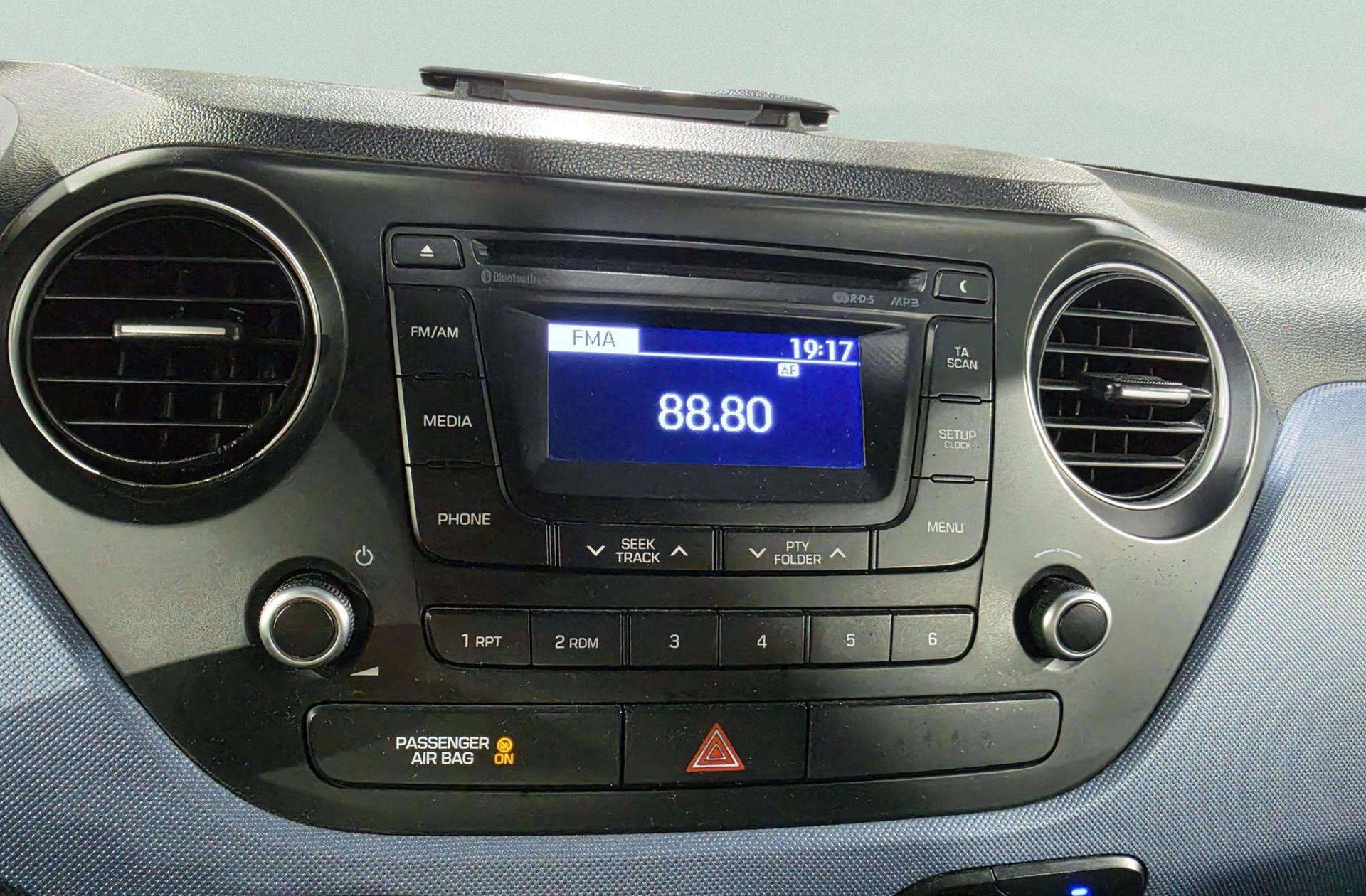 Hyundai i10 1.0 Tecno Blue - foto 25
