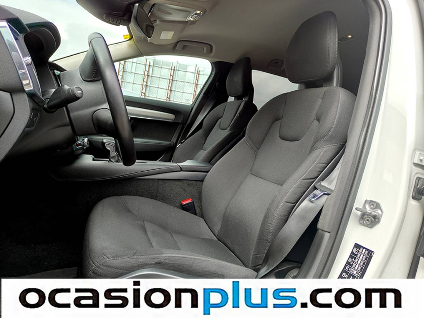 Foto Volvo V90 Volvo V90 D4 Momentum Auto (190 CV)