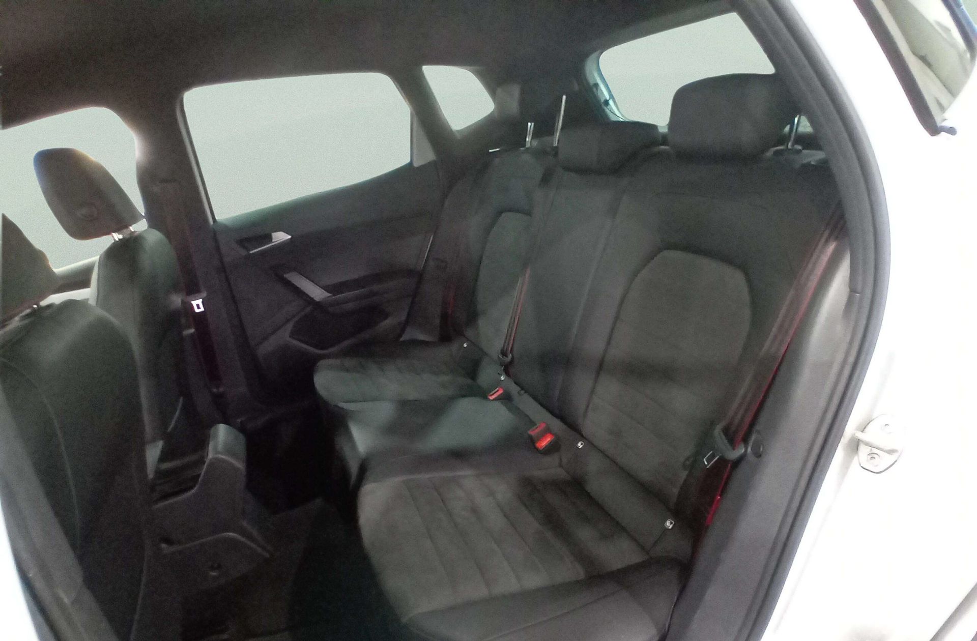 SEAT Arona 1.5 TSI FR XL DSG - foto 12