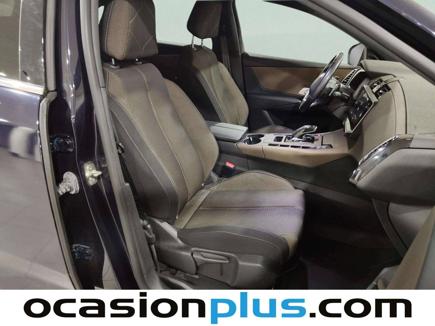 DS DS 7 Crossback DS DS7 Crossback PureTech 130 So Chic Auto (130 CV) automático