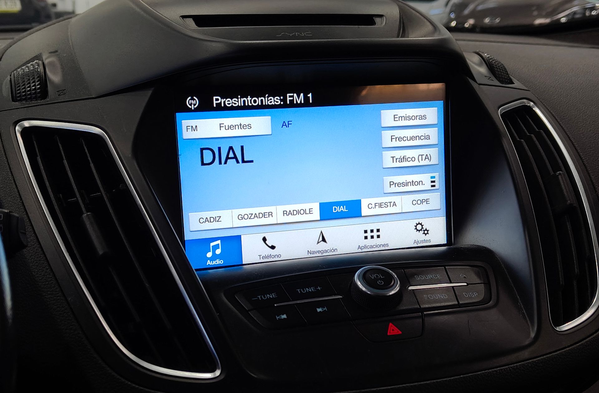 Ford C-Max 1.5 TDCi Trend+ - foto 28