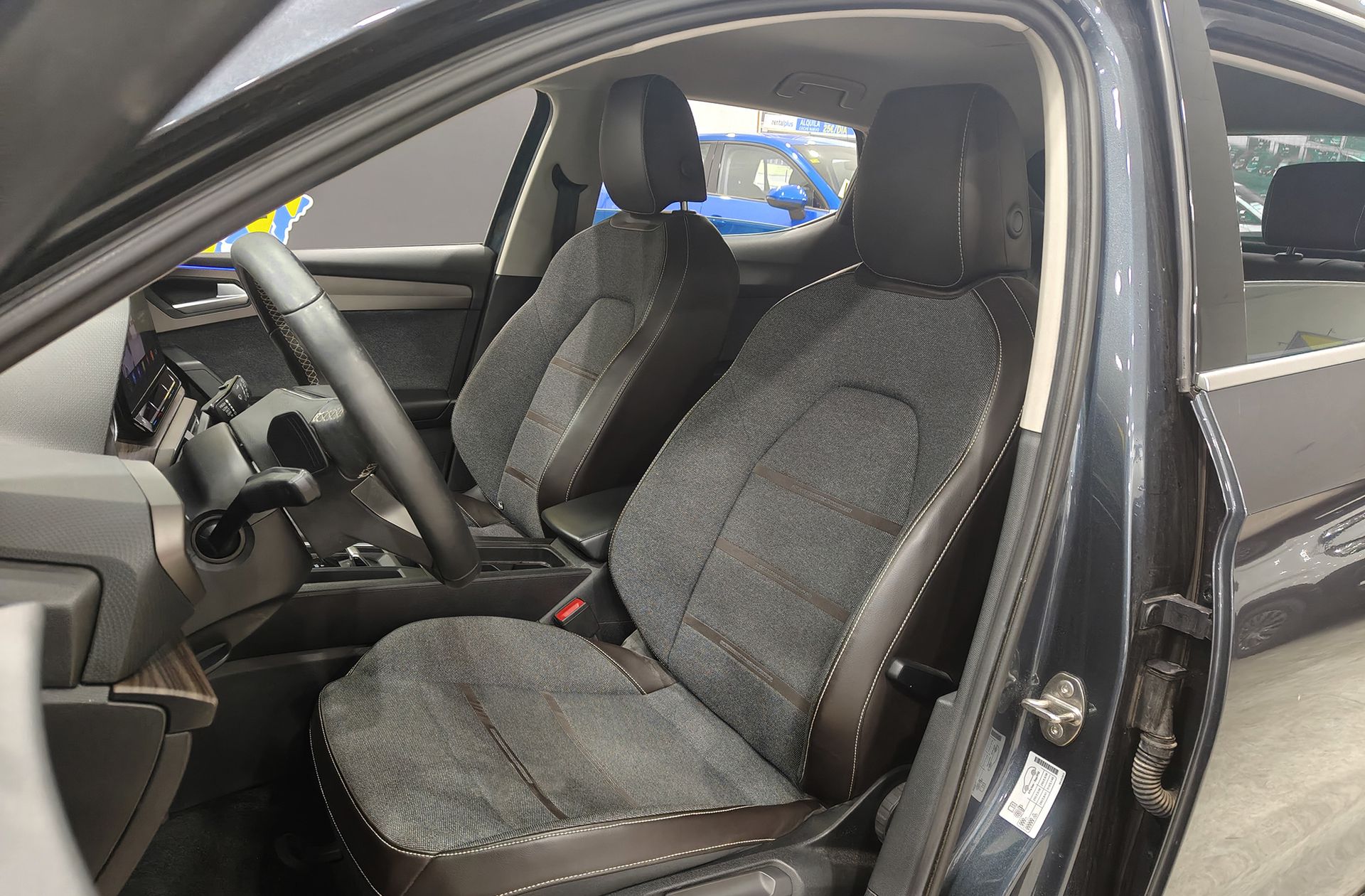 SEAT León 1.5 eTSI Xcellence Go L DSG - foto 13