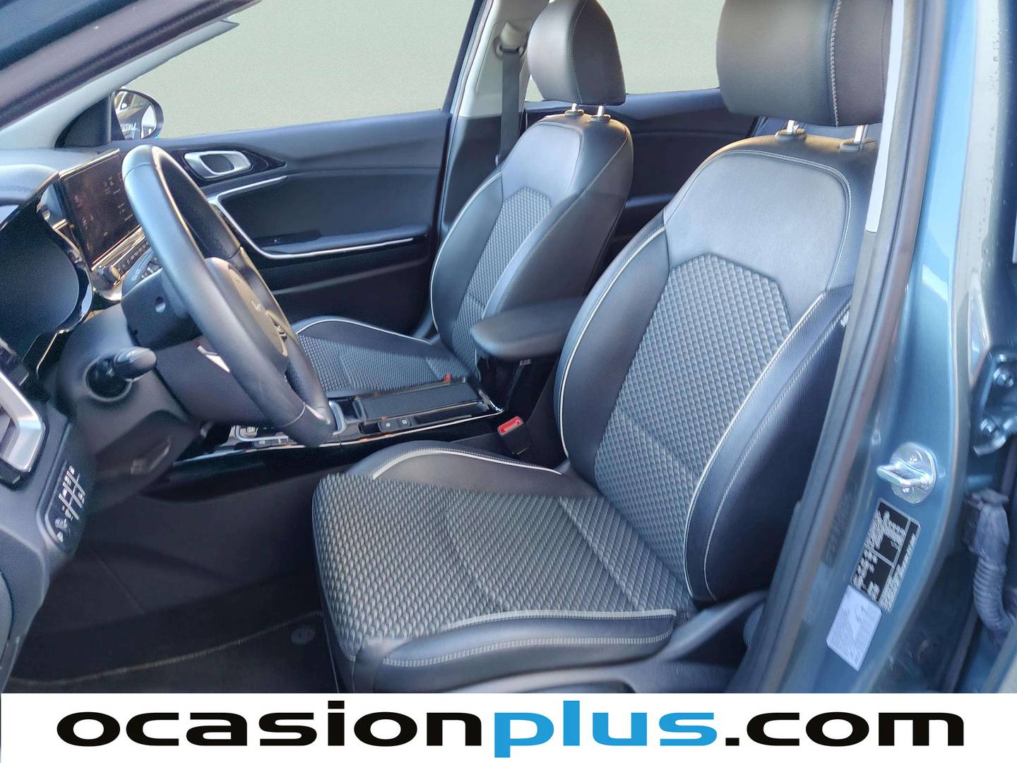 Foto KIA Ceed Tourer Kia Ceed Tourer 1.6 GDi PHEV eTech (141 CV)