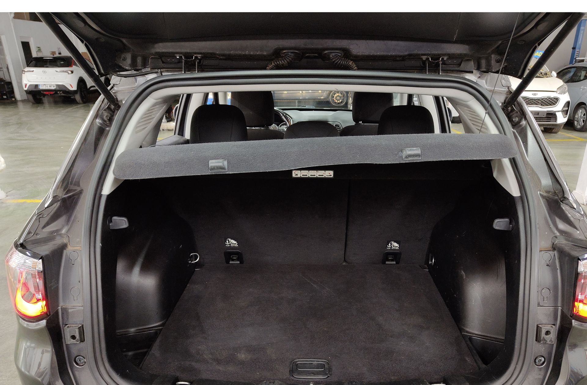 Jeep Compass 1.6 MultiJet Longitude 4x2 - foto 13