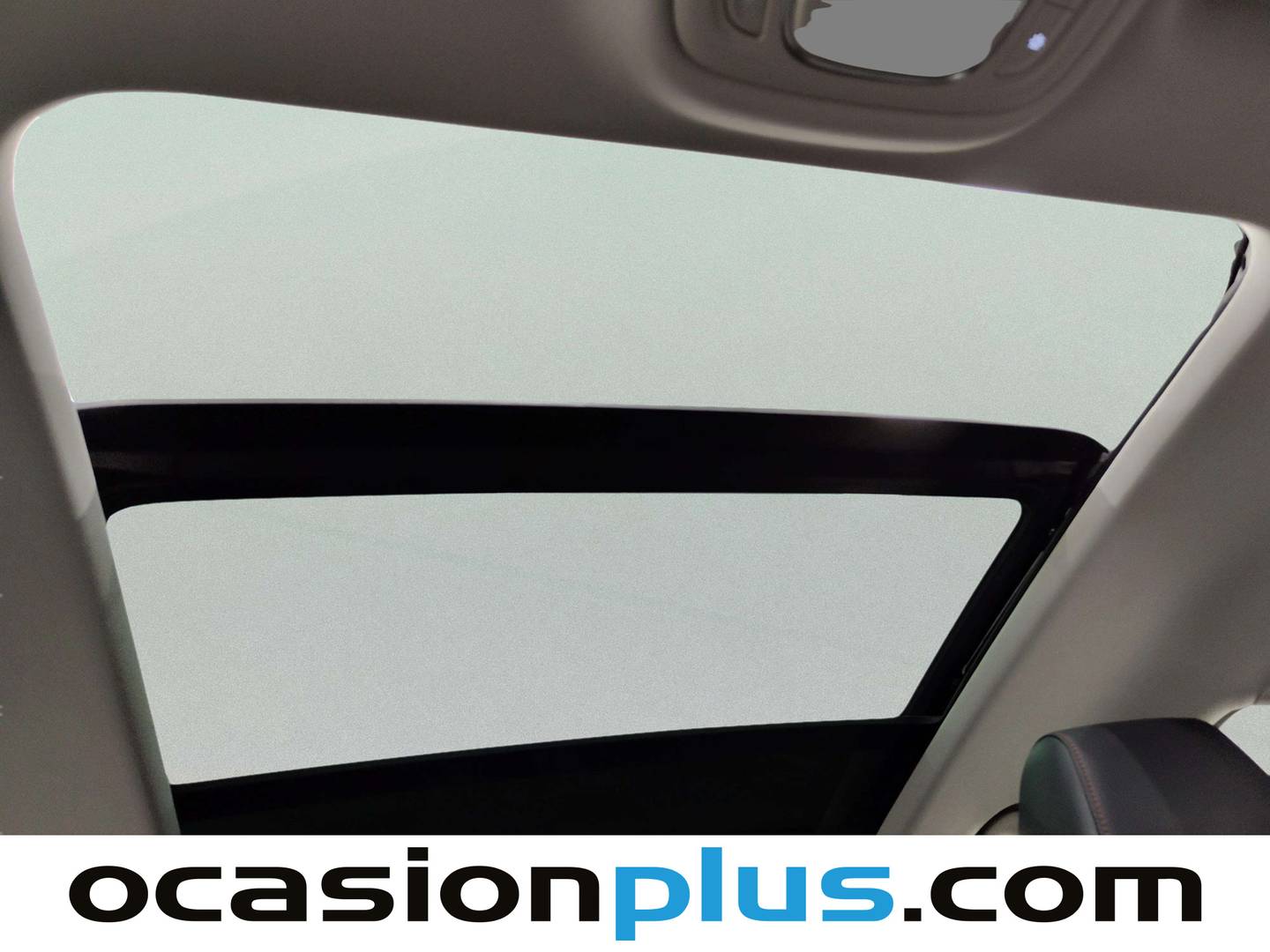 Extras y acabados del MG HS MG eHS 1.5 T-GDI PHEV Luxury (258 CV)