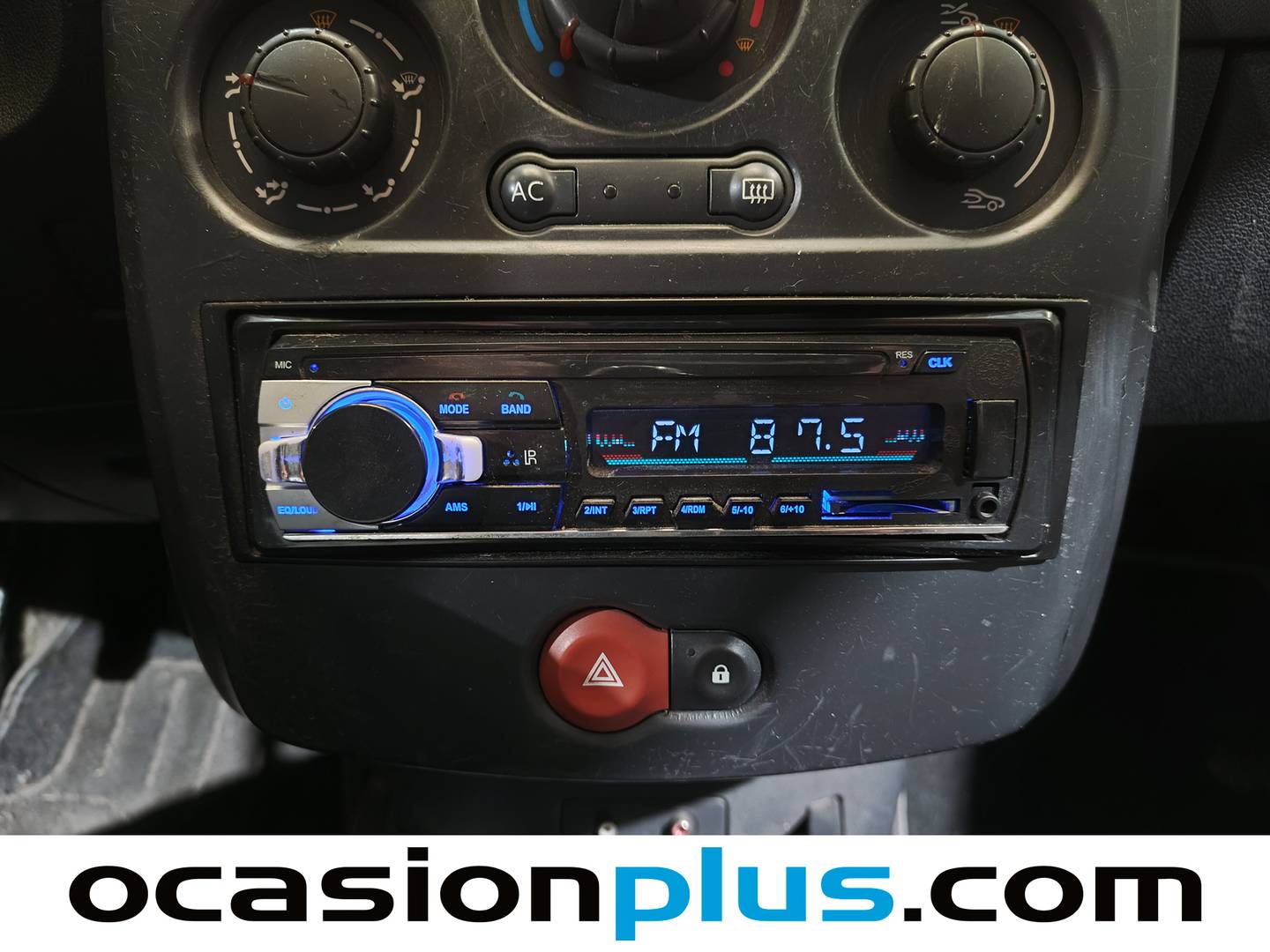 Extras del Renault Clio Renault Clio Business dCi (75 CV)