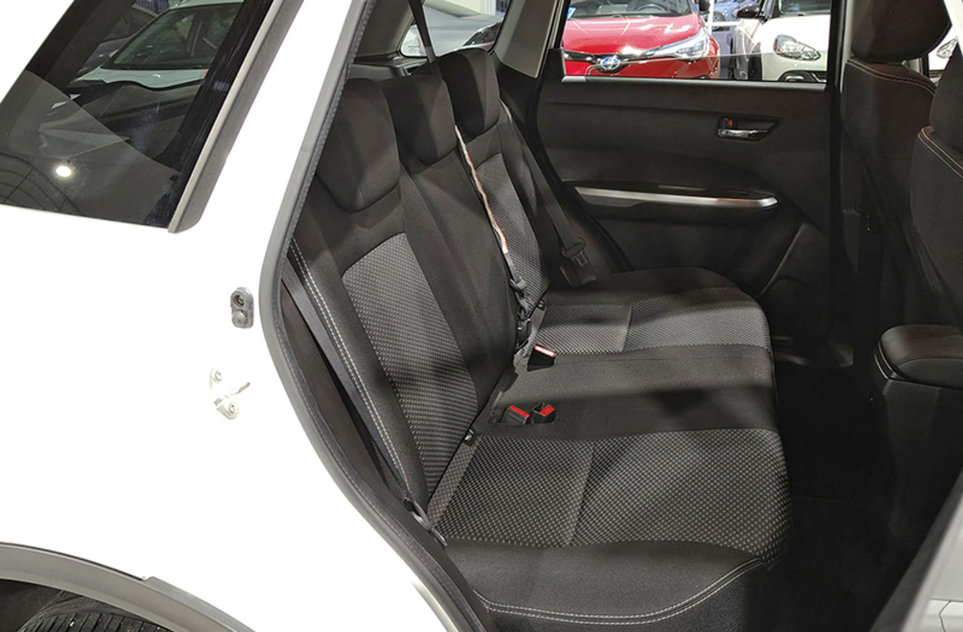 Suzuki Vitara 1.4 Turbo Mild Hybrid GLE - foto 16