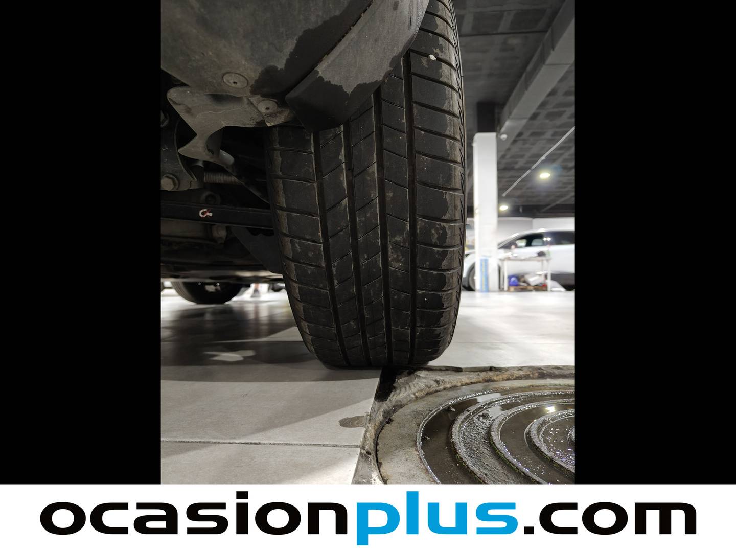 Foto Peugeot 3008 Hybrid Peugeot 3008 Hybrid 300 Allure Pack e-EAT8  (300 CV)