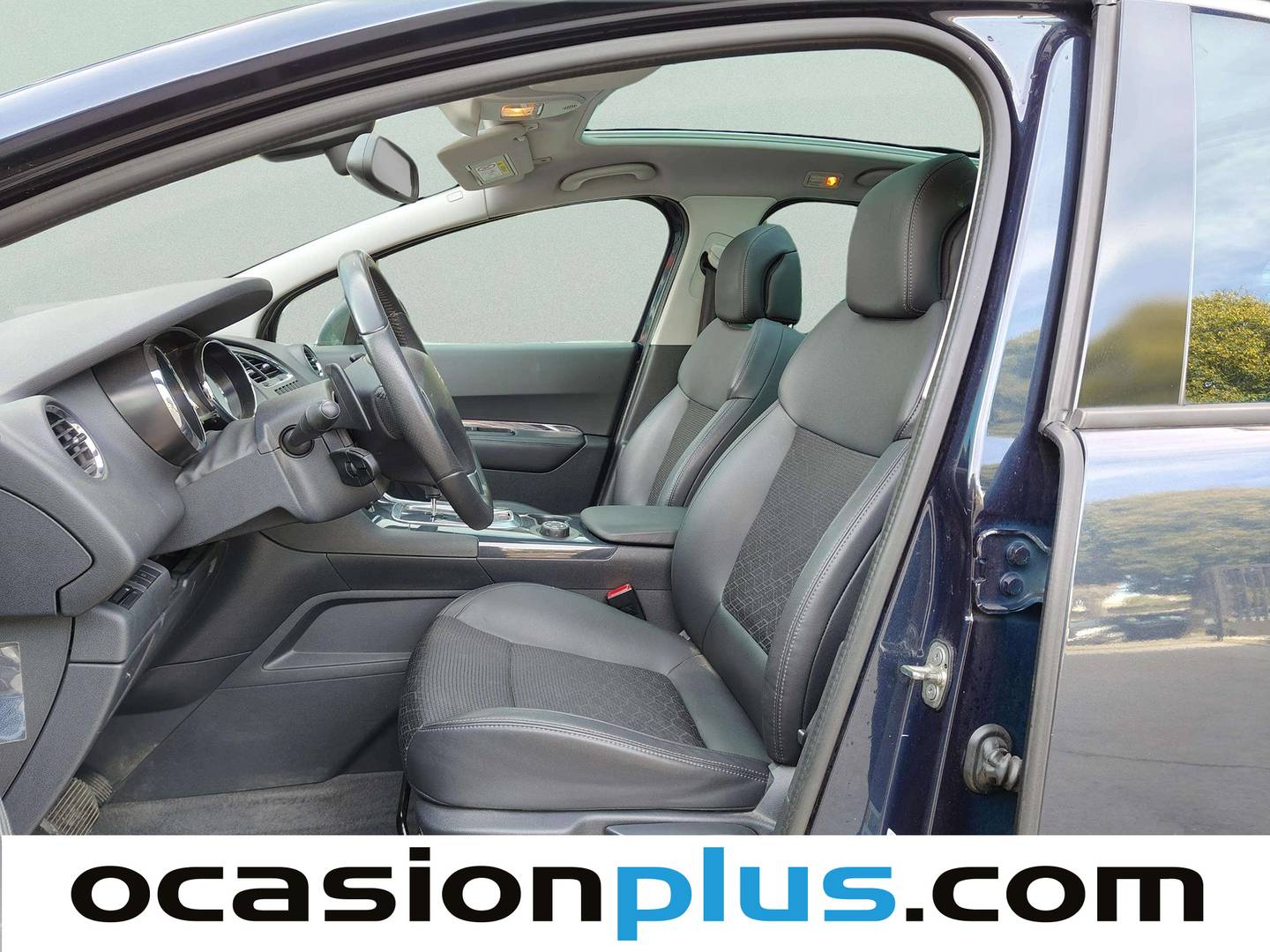 Foto asientos delanteros Peugeot 3008 Peugeot 3008 1.6 e-HDI Allure FAP ETG6 B.Lion (115 CV)