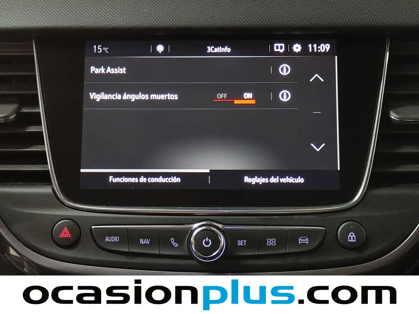 Foto Opel Crossland X Opel Crossland X 1.2 Innovation (130 CV)