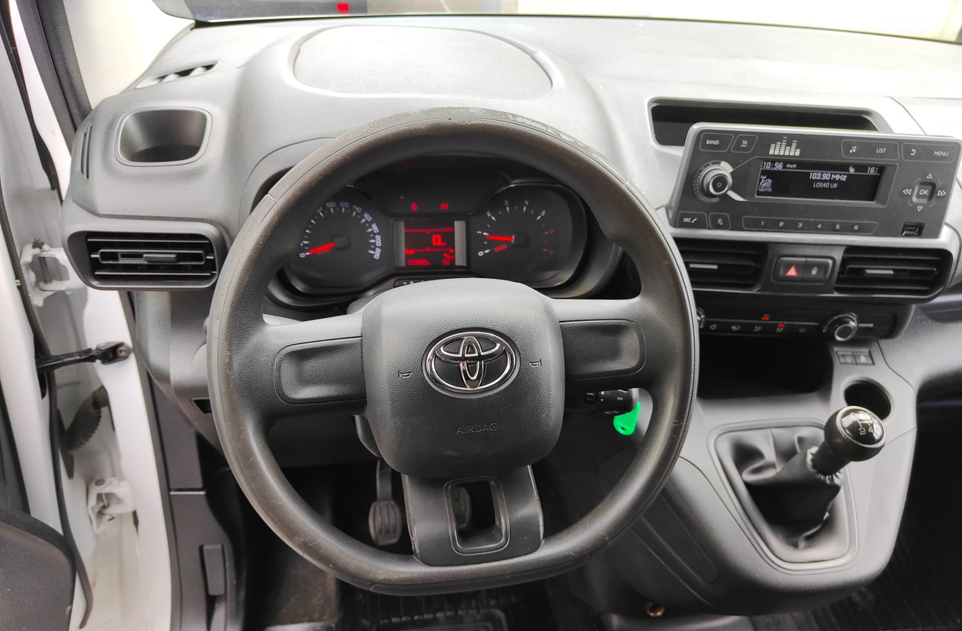 Toyota Proace City 1.5D GX Media - foto 15