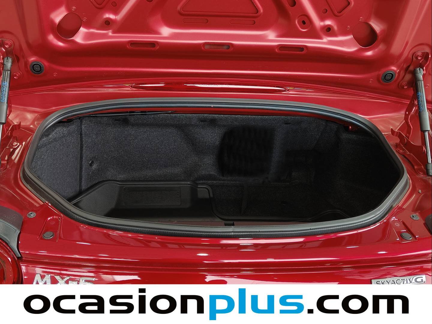 Foto asientos traseros Mazda MX-5 Mazda MX-5 2.0 SKYACTIV-G Homura (184 CV)