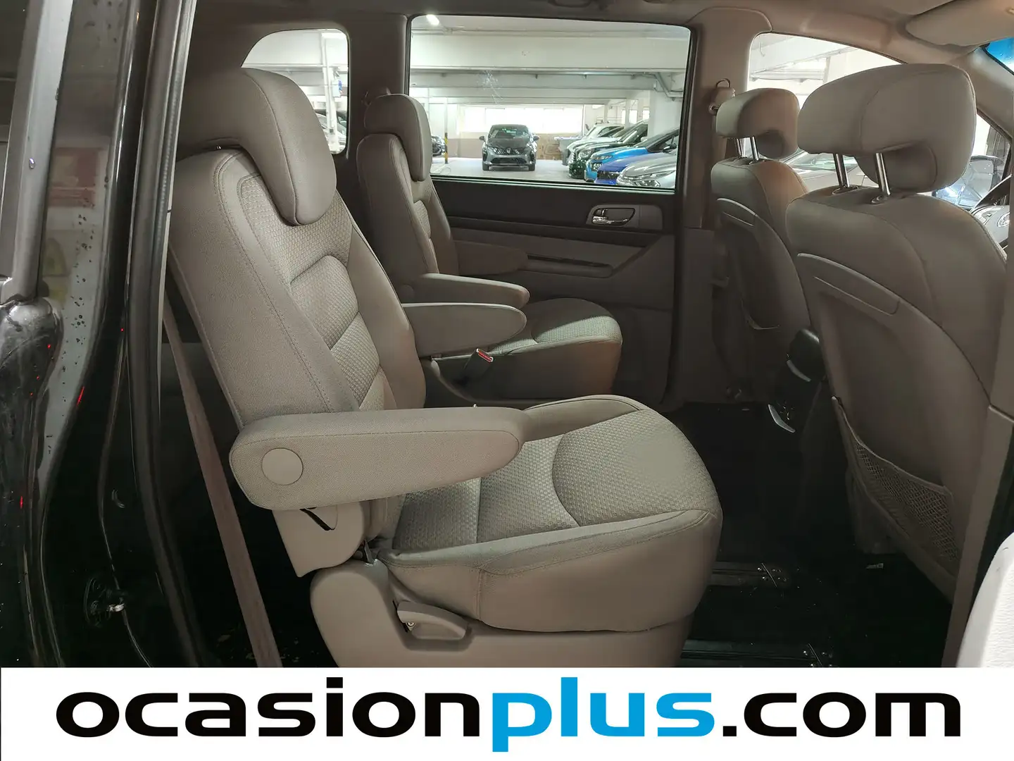 Foto SsangYong Rodius Ssangyong Rodius D22T Line  (178 CV) 7 plazas