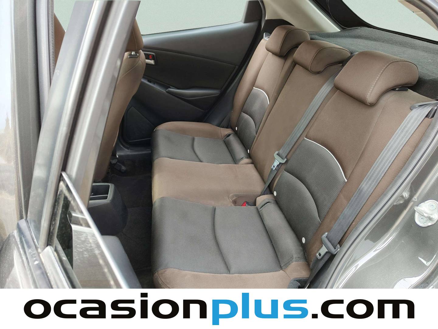 Foto Mazda Mazda2 Mazda Mazda 2 1.5 GE Black Tech Edition (90 CV)