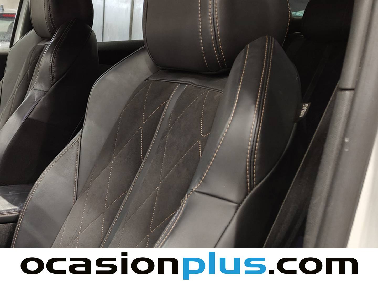 Foto Peugeot 3008 Peugeot 3008 BlueHDi 180 S&S GT EAT8 (180 CV)