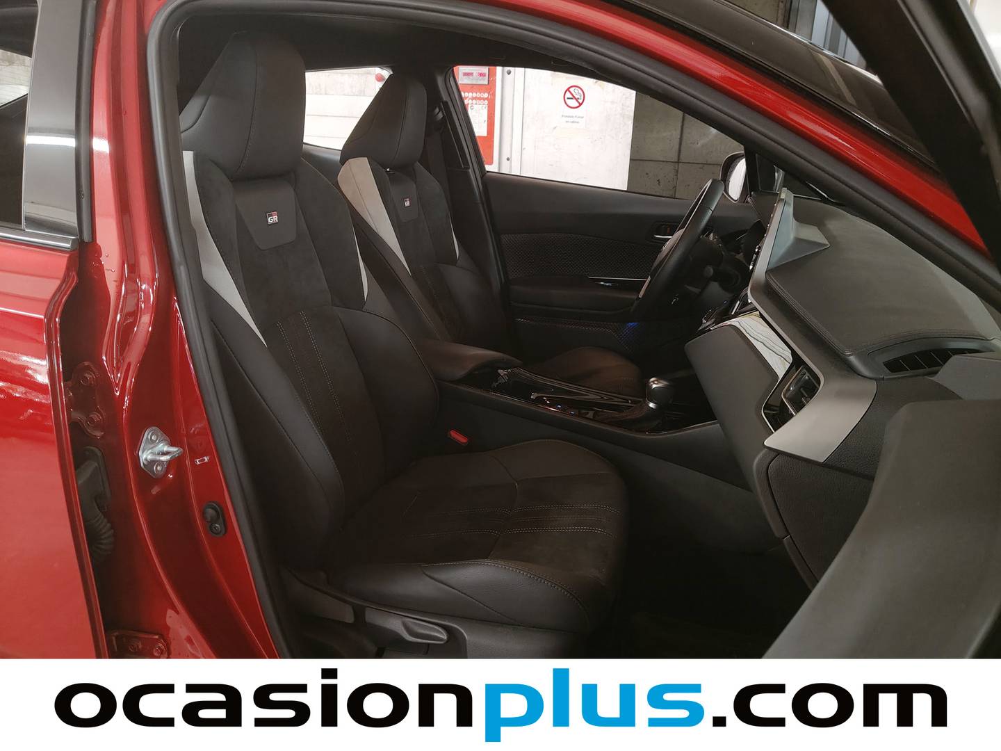 Toyota C-HR Toyota C-HR 180H GR Sport (184 CV) automático